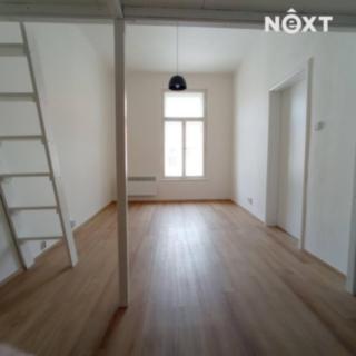Pronájem bytu 2+kk 48 m² Praha
