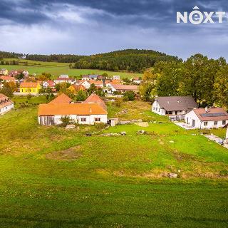 Prodej stavební parcely 932 m² Nová Ves