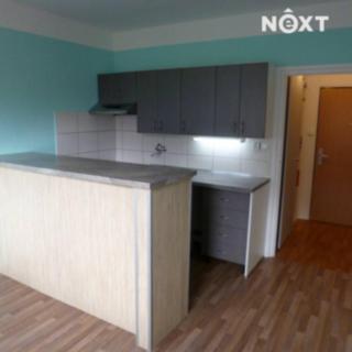 Pronájem bytu 1+1 39 m² Prachatice II, nám. Přátelství