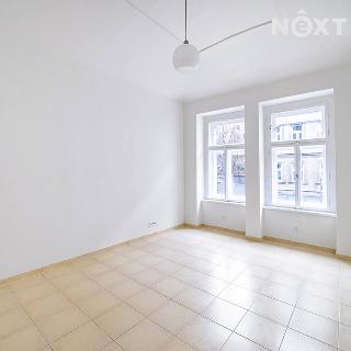 Prodej bytu 2+kk 42 m² Praha, U Kublova