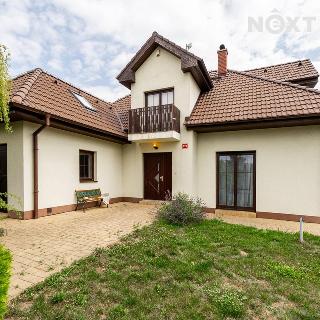 Prodej rodinného domu 195 m² Horoměřice, Akátová