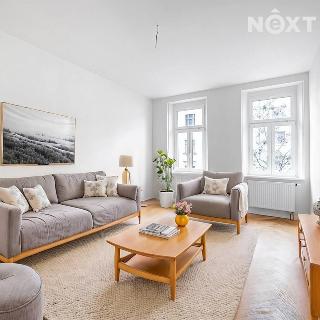 Prodej bytu 2+kk 44 m² Praha, Velehradská