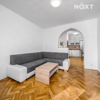 Pronájem bytu 2+1 55 m² Kladno, Unhošťská