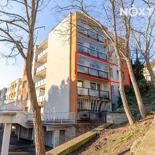 Prodej bytu 3+1 78 m² Praha, Trhanovské náměstí