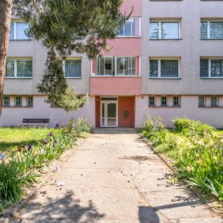 Prodej bytu 3+1 71 m² Chomutov, Černovická