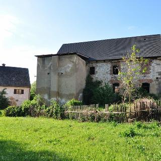 Prodej rodinného domu 500 m² Úštěk, Hřbitovní