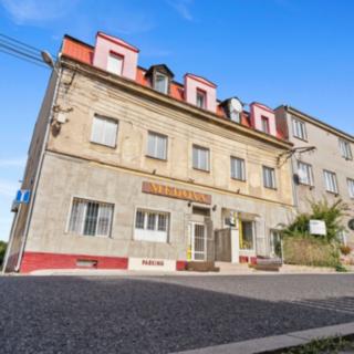 Prodej rodinného domu 560 m² Světec, Kostomlatská