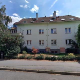 Prodej bytu 3+1 79 m² Praha, Kladrubská