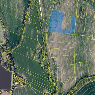 Prodej zemědělské půdy 21761 m&sup2; Třebušín