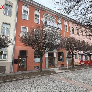 Pronájem bytu 3+1 98 m² Ústí nad Labem, Lidické náměstí