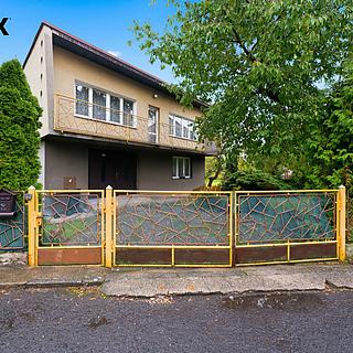 Prodej rodinného domu 115 m&sup2; Žatec