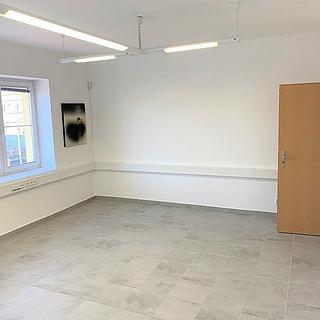Pronájem kanceláře 16 m&sup2; Domažlice