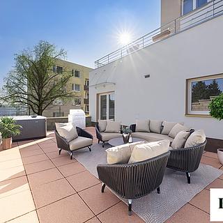 Prodej bytu 3+kk 111 m&sup2; Tišnov