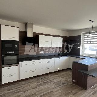 Prodej bytu 3+kk 76 m² Jihlava, Buková