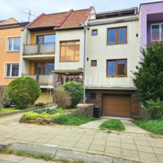 Prodej bytu 5+1 a více 99 m² Znojmo, Nová Oblekovická