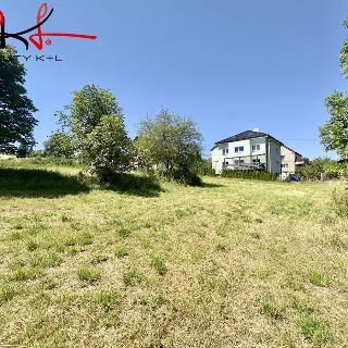 Prodej stavební parcely 1306 m² Kamenné Žehrovice