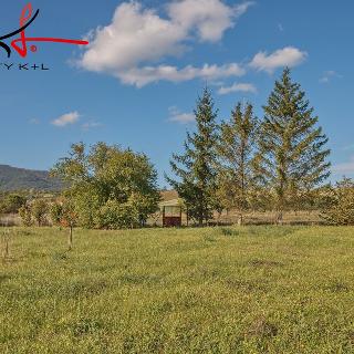 Prodej stavební parcely 1 413 m² Trnovany