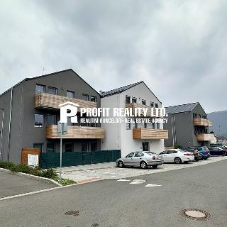 Prodej bytu 2+kk 58 m² Hýskov, Nad Sokolovnou