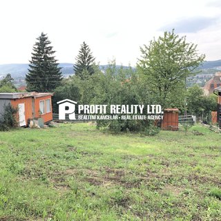 Prodej stavební parcely 775 m² Králův Dvůr, 