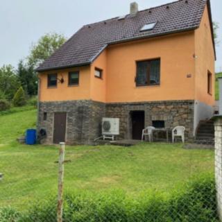 Prodej rodinného domu 160 m² Hudlice