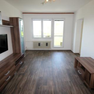 Pronájem bytu 3+1 78 m² Sezimovo Ústí, Dukelská
