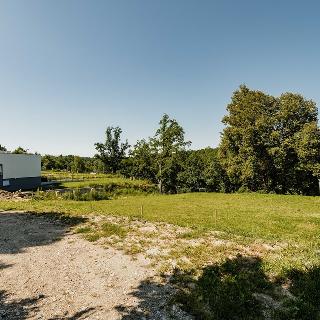 Prodej stavební parcely 1093 m² Planá nad Lužnicí