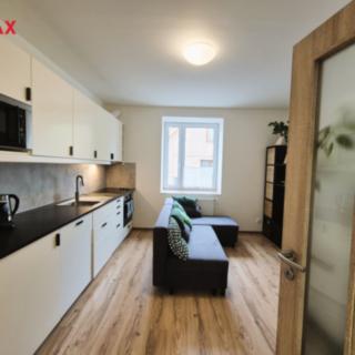 Prodej bytu 2+kk 46 m² Praha, Cementářská