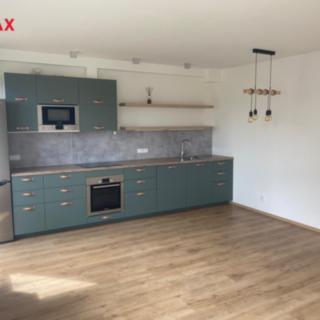 Pronájem bytu 2+kk 56 m² Jesenice