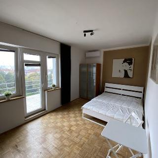 Pronájem bytu 1+kk a garsoniéry 22 m² Praha, Kolbenova