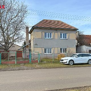 Prodej rodinného domu 168 m² Třibřichy