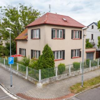 Prodej rodinného domu 123 m&sup2; Pardubice