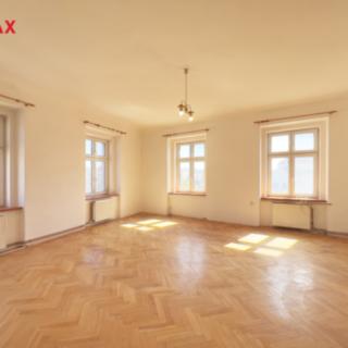Pronájem bytu 4+kk 145 m² Praha, Nádražní