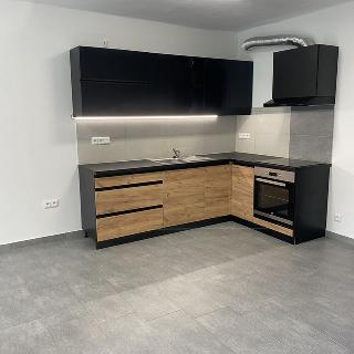 Pronájem bytu 2+kk 64 m² Písek, Harantova