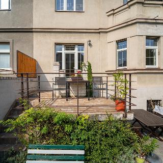 Pronájem bytu 2+1 70 m² Praha, Nad vodovodem