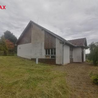 Prodej rodinného domu 138 m² Rozstání, 