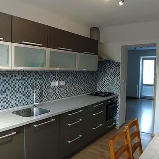 Pronájem bytu 2+1 62 m&sup2; Louny