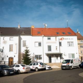 Pronájem bytu 1+kk a garsoniéry 36 m² Chomutov, Kukaňova