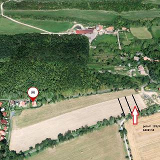 Prodej stavební parcely 1669 m² Žerotín