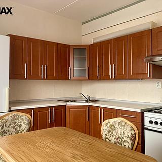 Pronájem bytu 3+1 72 m&sup2; Jirkov