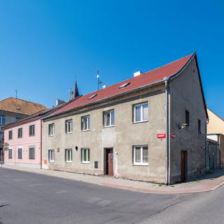 Prodej restaurace 200 m² Údlice, Náměstí