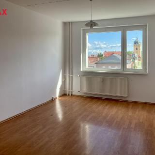 Pronájem bytu 1+1 40 m² Jirkov, Smetanovy sady