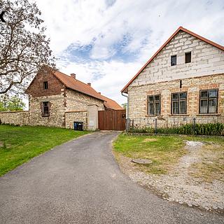 Prodej rodinného domu 142 m&sup2; Lipno