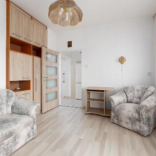 Prodej bytu 3+1 52 m² Praha, K Moravině