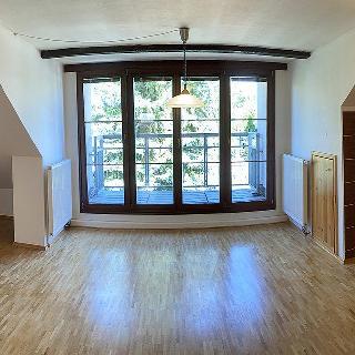 Pronájem bytu 3+kk 63 m² Brno, K Západi