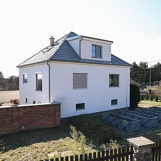 Prodej vily 300 m&sup2; Pozořice