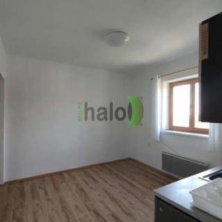 Pronájem bytu 1+1 38 m² Nové Hrady