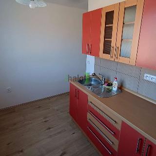 Pronájem bytu 2+1 57 m² Nová Pec