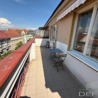 Pronájem bytu 2+kk 41 m² Praha Karlín, Vítkova