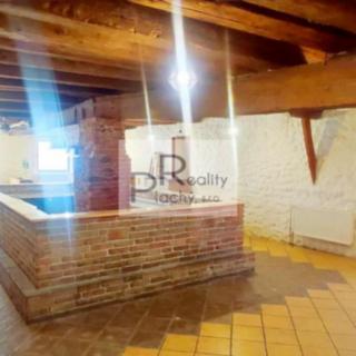 Pronájem obchodu 300 m&sup2; Znojmo