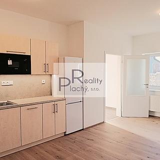 Prodej bytu 2+kk 56 m&sup2; Hevlín